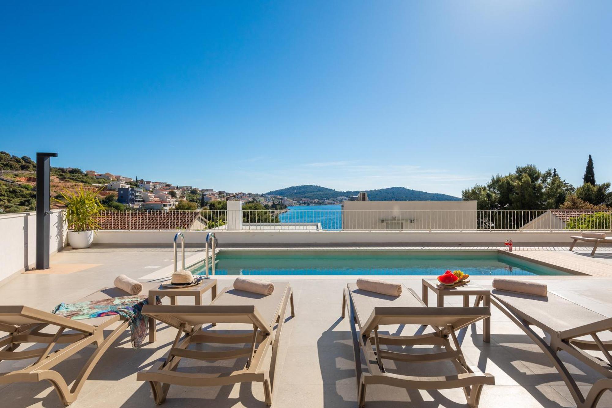 Porto Apartment Razanj
