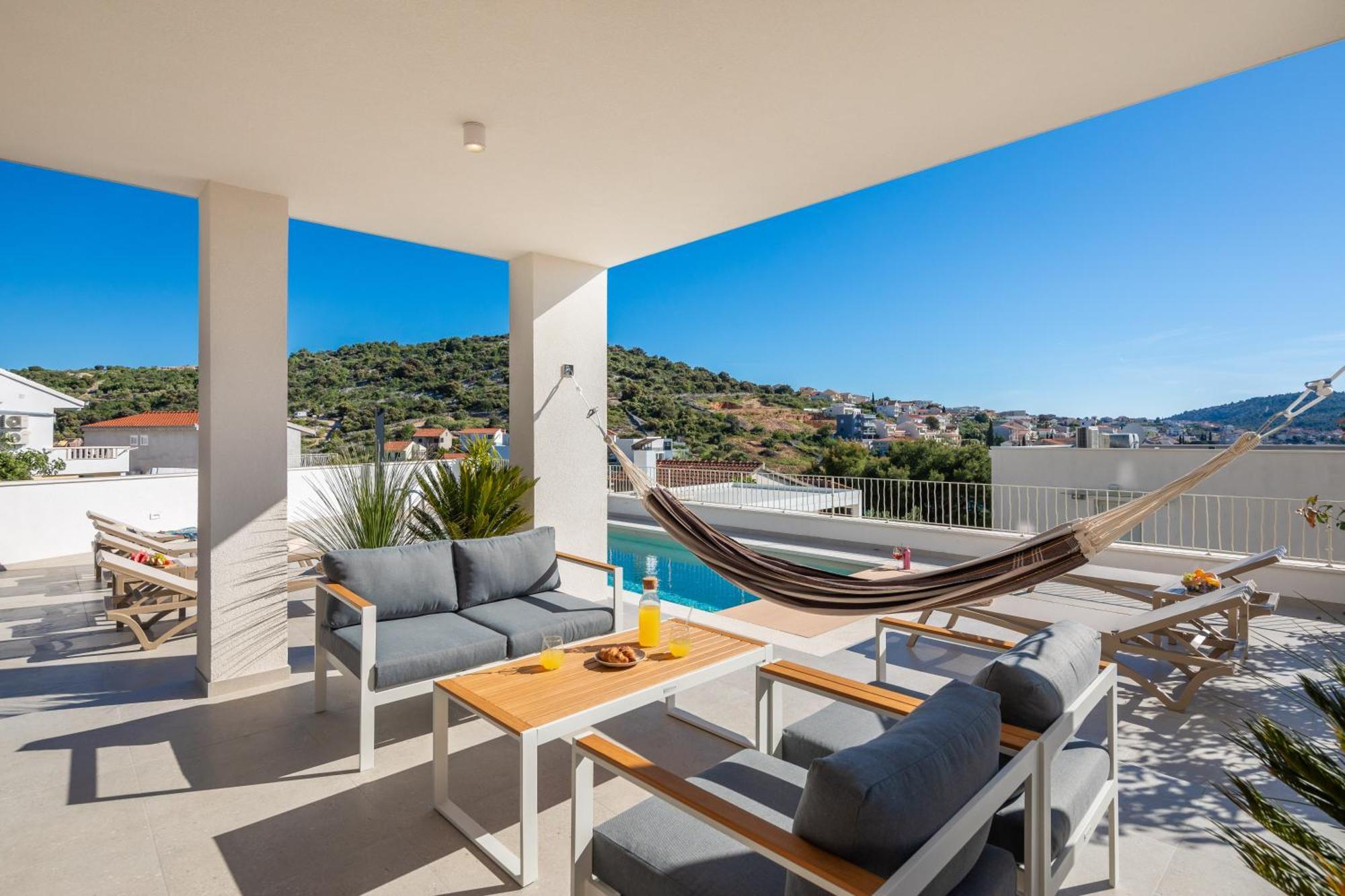 Apartment Porto Razanj